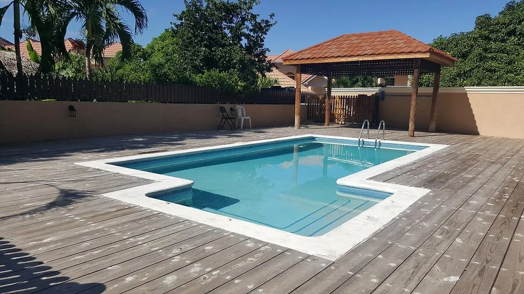 Apartment Apt 12, Executive Suites Ja - Palms Enfield Jamaica